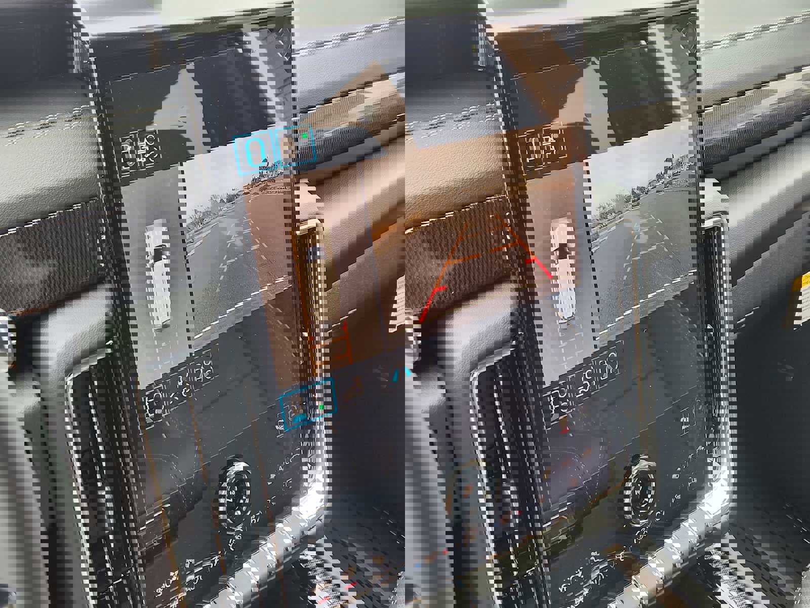 New 2026 GMC Yukon Elevation w/ LPO, Hit The Road Package image 20