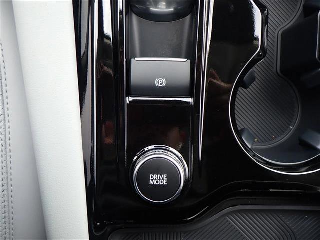 New 2026 Ford Explorer Platinum w/ LUX Leather Package image 24