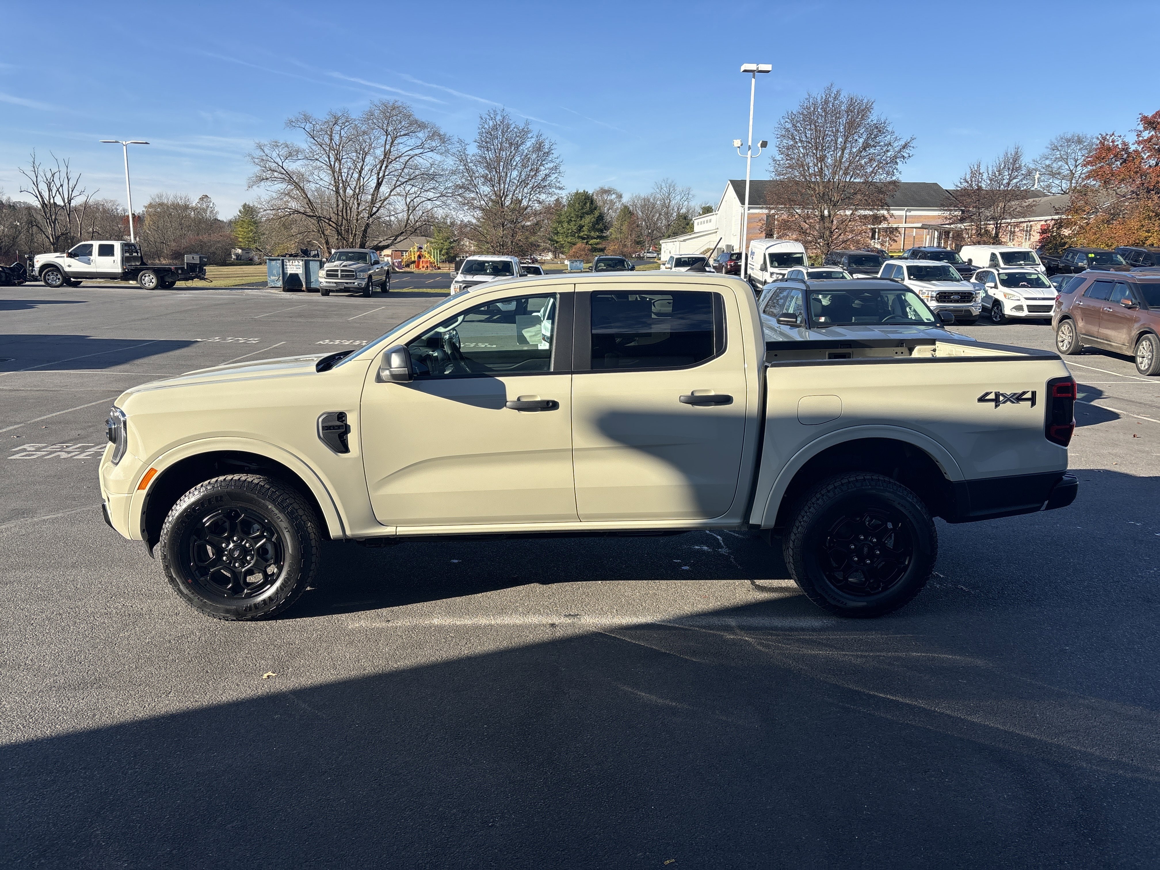 New 2025 Ford Ranger XLT w/ Black Appearance Package AWD/4WD image 7
