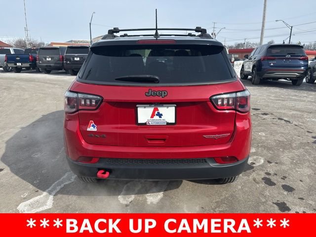 Used 2019 Jeep Compass Trailhawk w/ Cold Weather Group image 4