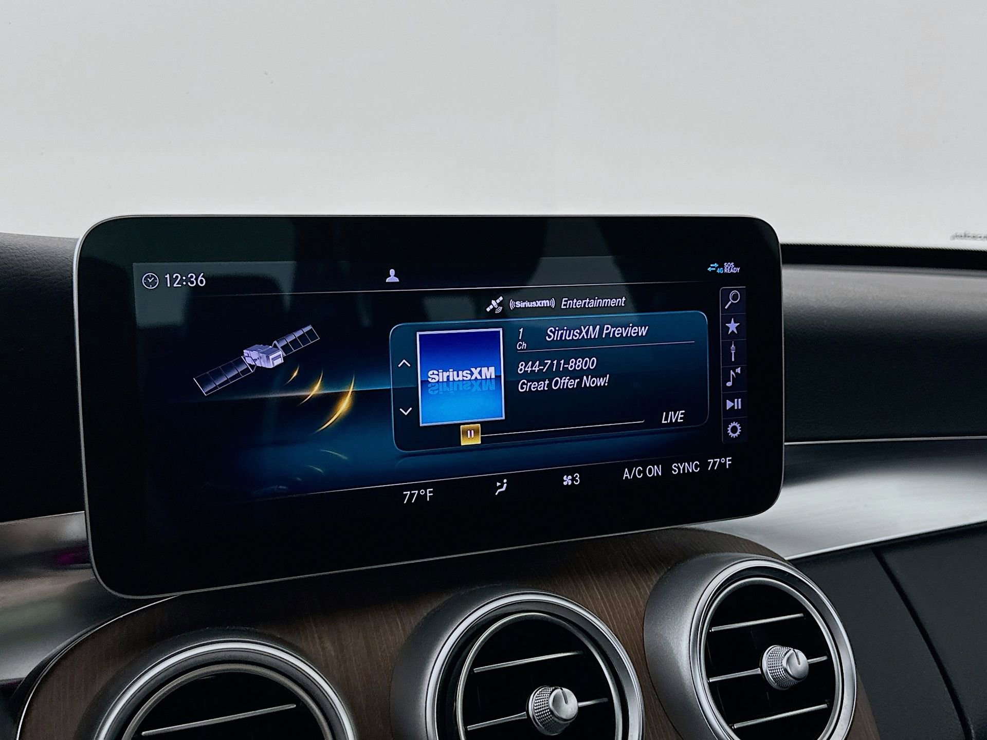 Used 2021 Mercedes-Benz C 300 Sedan image 15