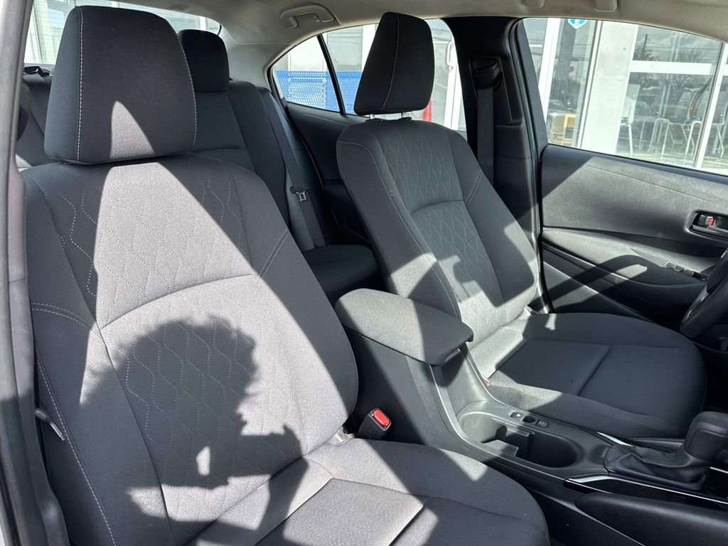Used 2024 Toyota Corolla LE image 11