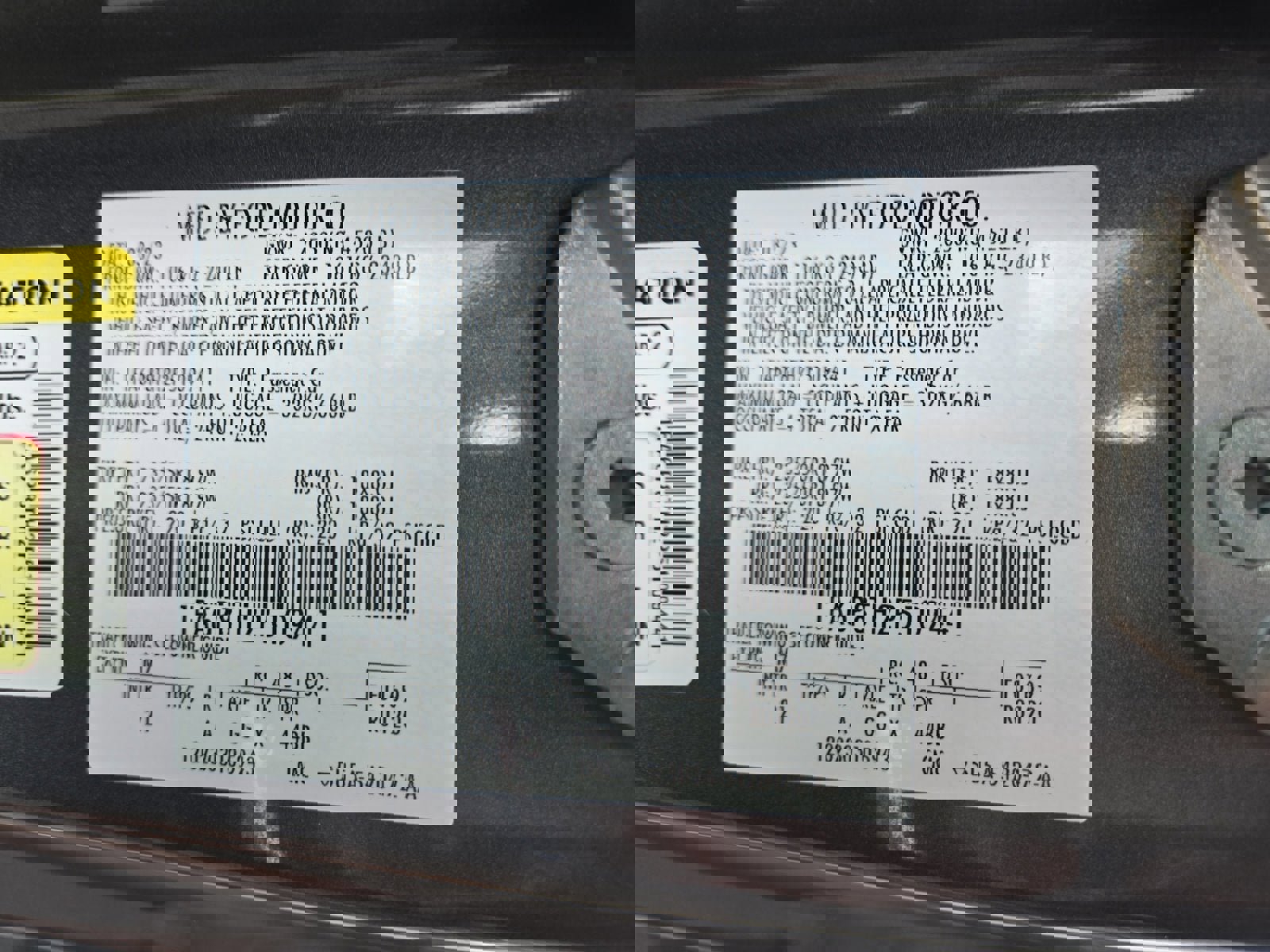 Used 2023 Ford Mustang Coupe RWD image 25