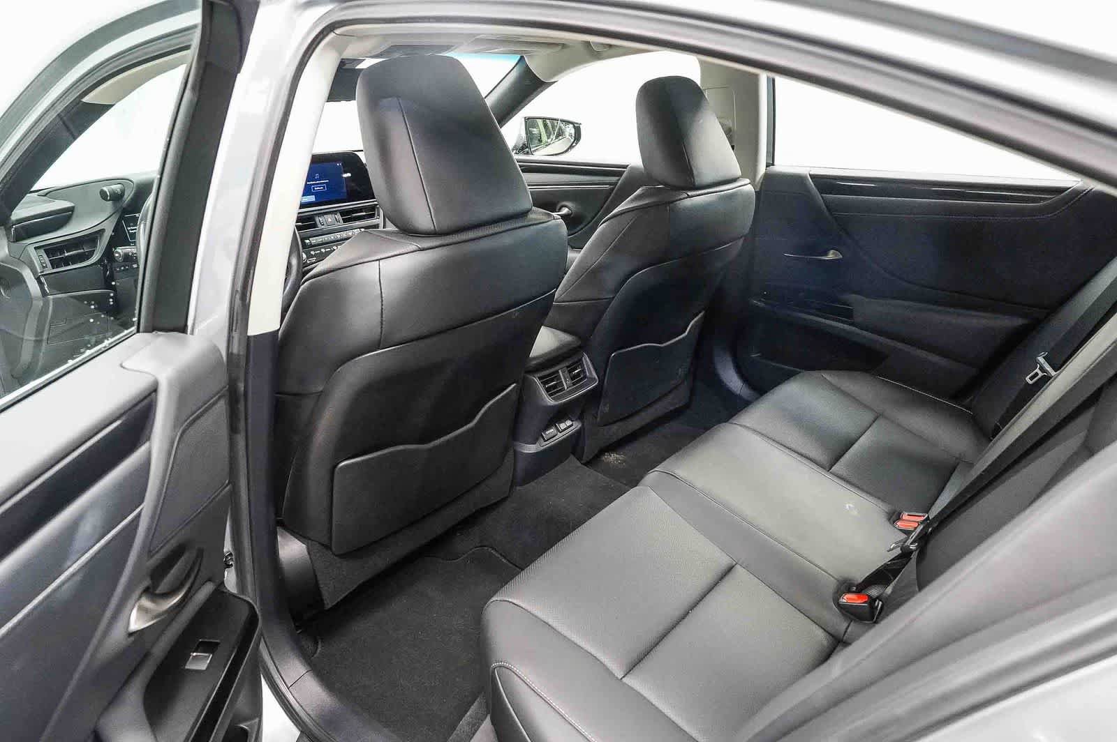 Certified 2025 Lexus ES 350 w/ Accessory Package (Z2) FWD image 19