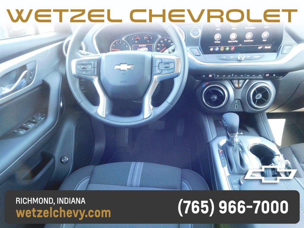New 2026 Chevrolet Blazer LT w/ Convenience Package AWD/4WD image 16