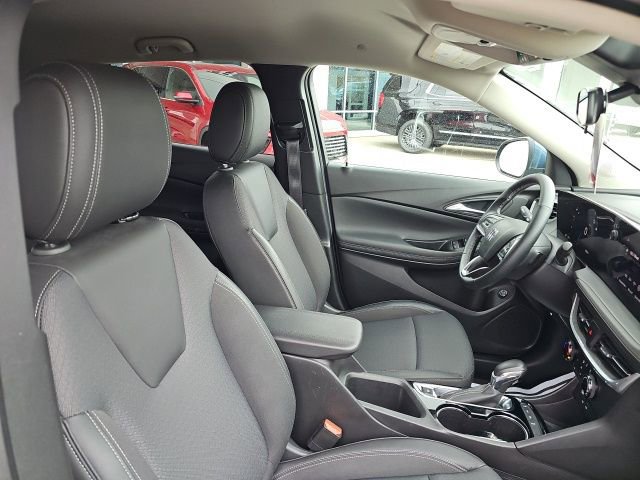Used 2024 Buick Encore GX Preferred w/ Advanced Technology Package AWD/4WD image 32
