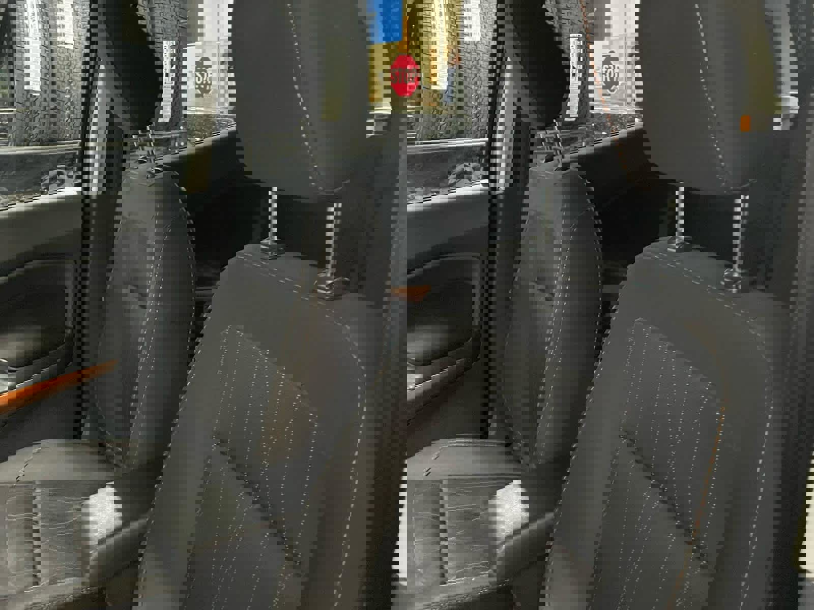 Used 2022 Ford EcoSport SE w/ SE Appearance Package AWD/4WD image 19