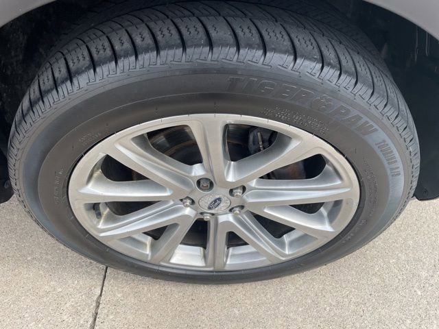 Used 2017 Ford Explorer Limited image 19