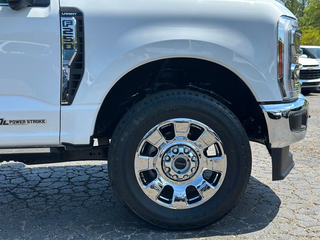 Used 2025 Ford F250 Lariat w/ Chrome Package AWD/4WD image 33