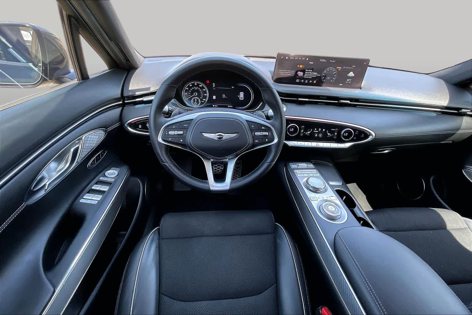Used 2024 Genesis GV70 3.5T Sport AWD/4WD image 6