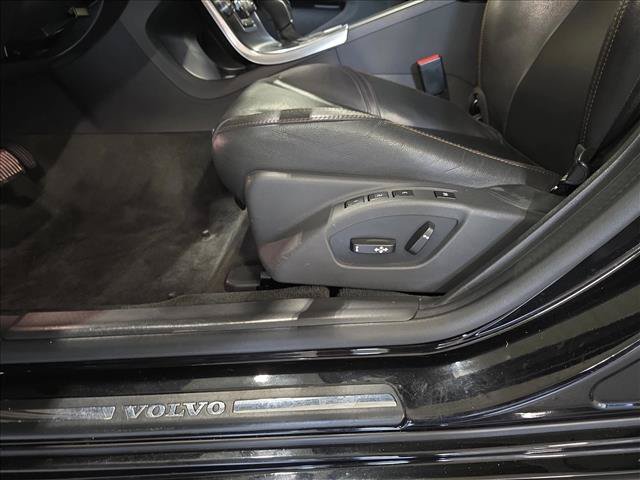 Used 2016 Volvo V60 T5 Cross Country AWD/4WD image 26
