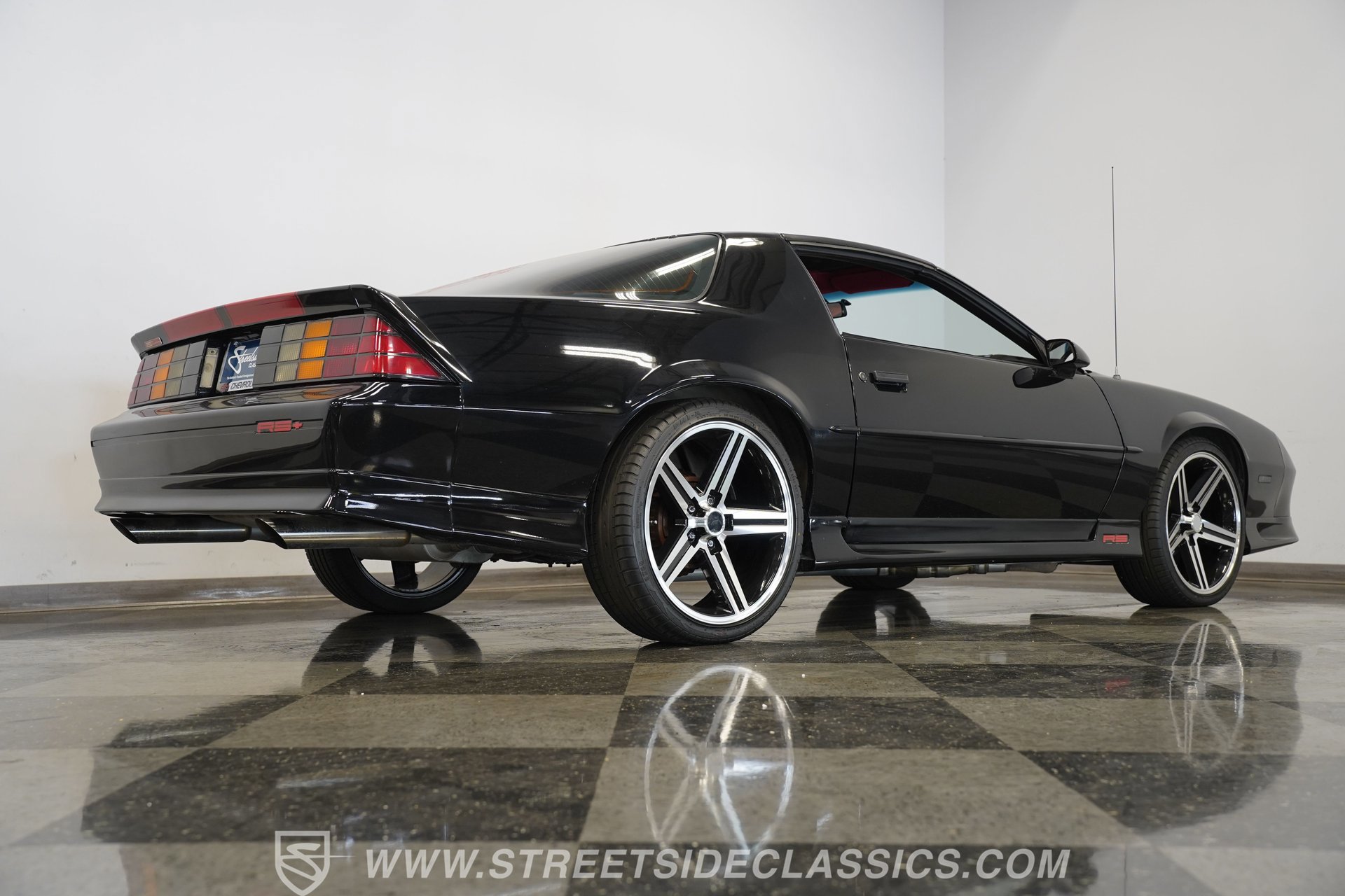 Used 1992 Chevrolet Camaro RS image 14