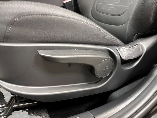 Used 2024 Hyundai Santa Cruz SE image 36