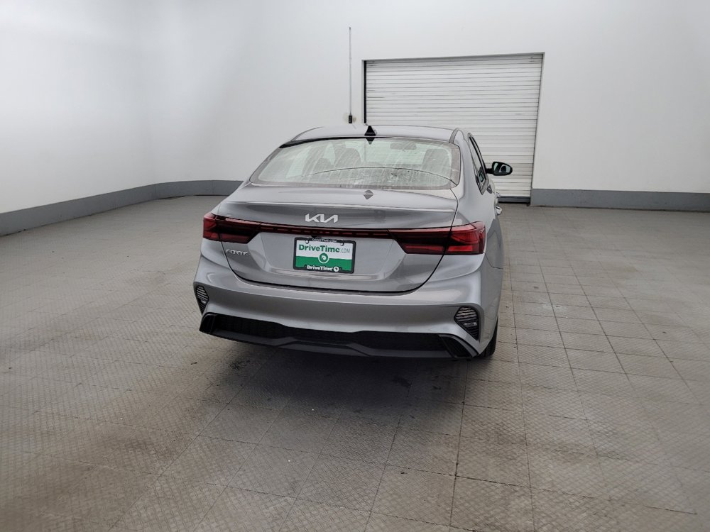 Used 2023 Kia Forte LXS FWD image 7