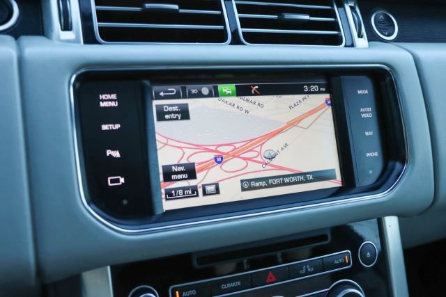 Used 2015 Land Rover Range Rover HSE image 49