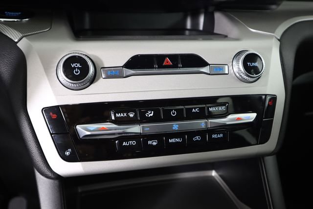 Used 2023 Ford Explorer XLT w/ Equipment Group 202A image 56