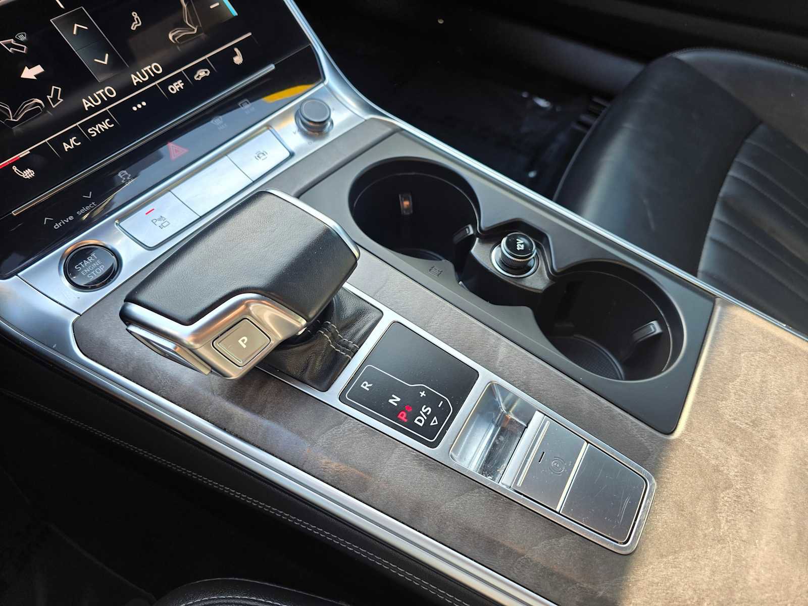 Used 2024 Audi A6 Premium Plus image 30