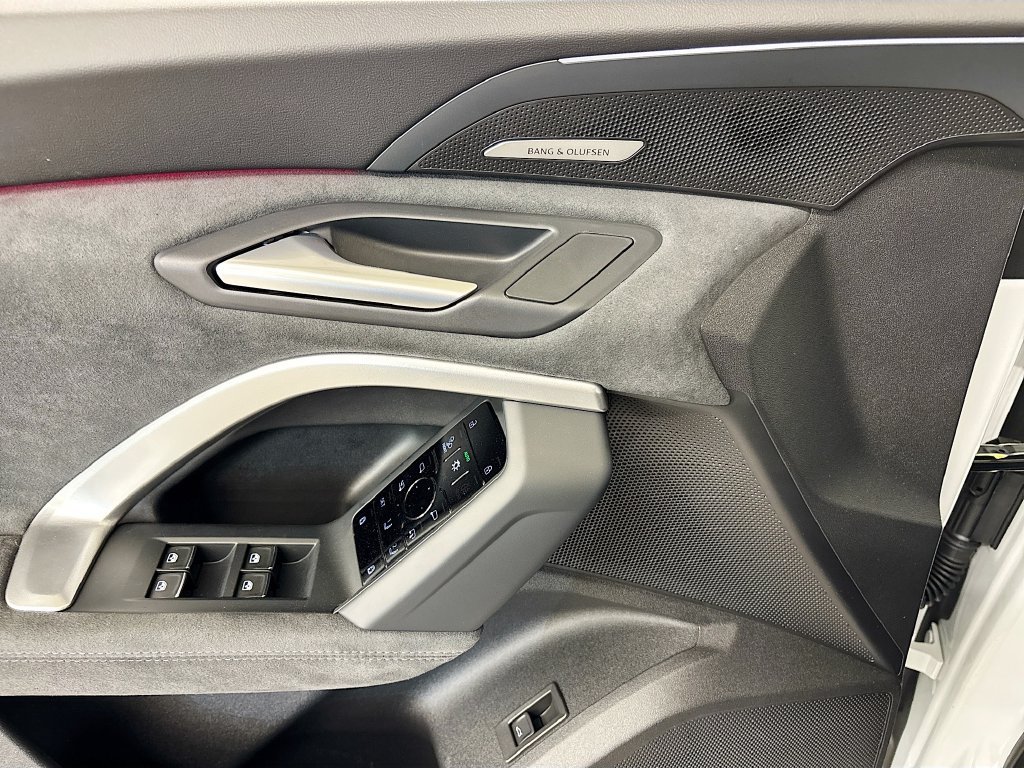 New 2026 Audi SQ5 Premium Plus AWD/4WD image 21