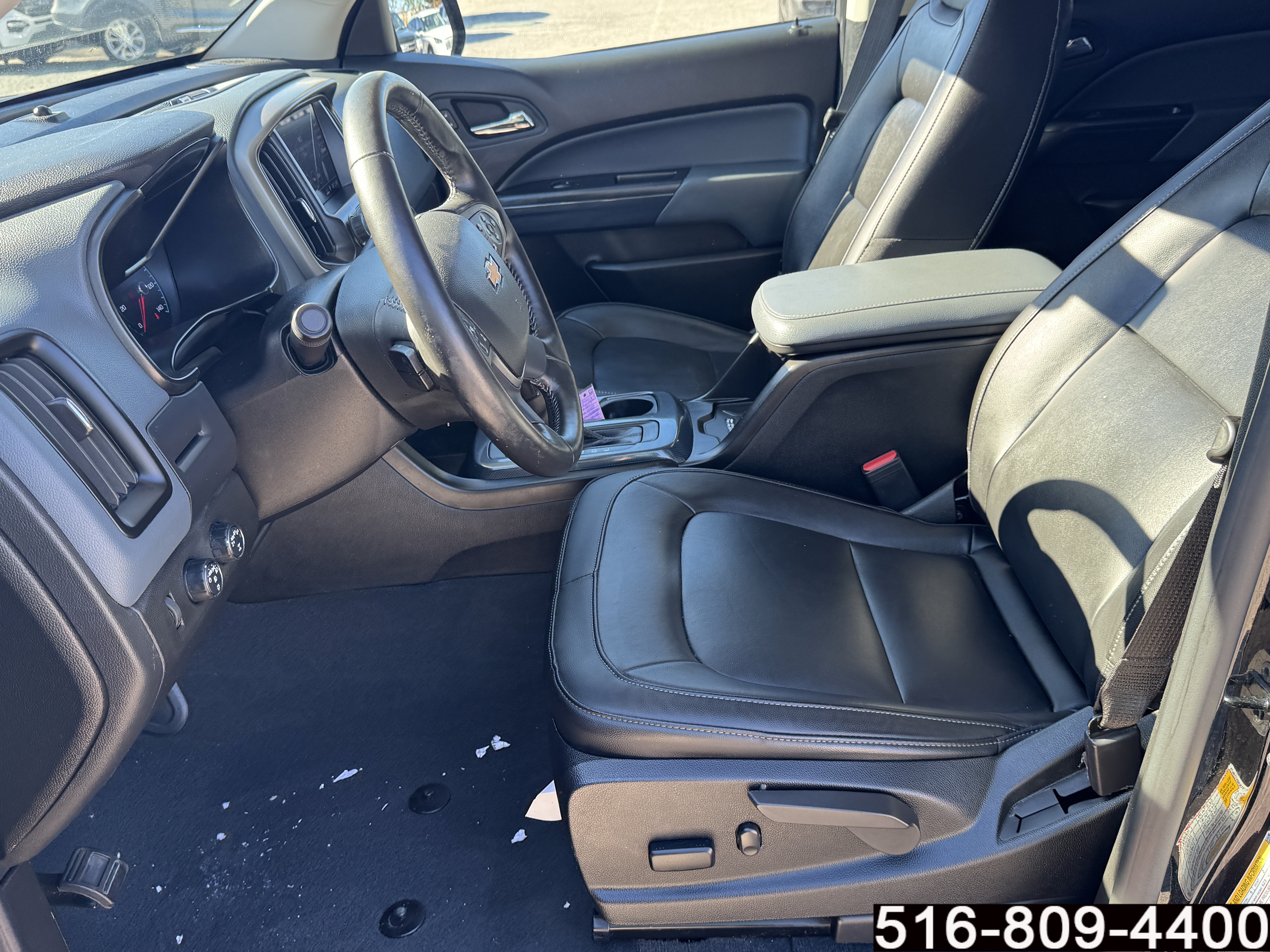 Used 2022 Chevrolet Colorado Z71 AWD/4WD image 24