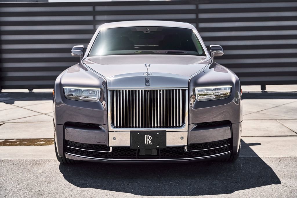 Used 2025 Rolls-Royce Phantom Sedan RWD image 15