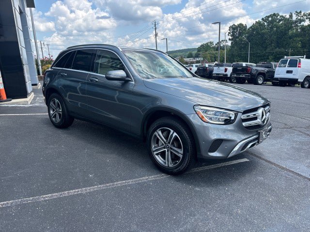 Used 2021 Mercedes-Benz GLC 300 4MATIC image 4