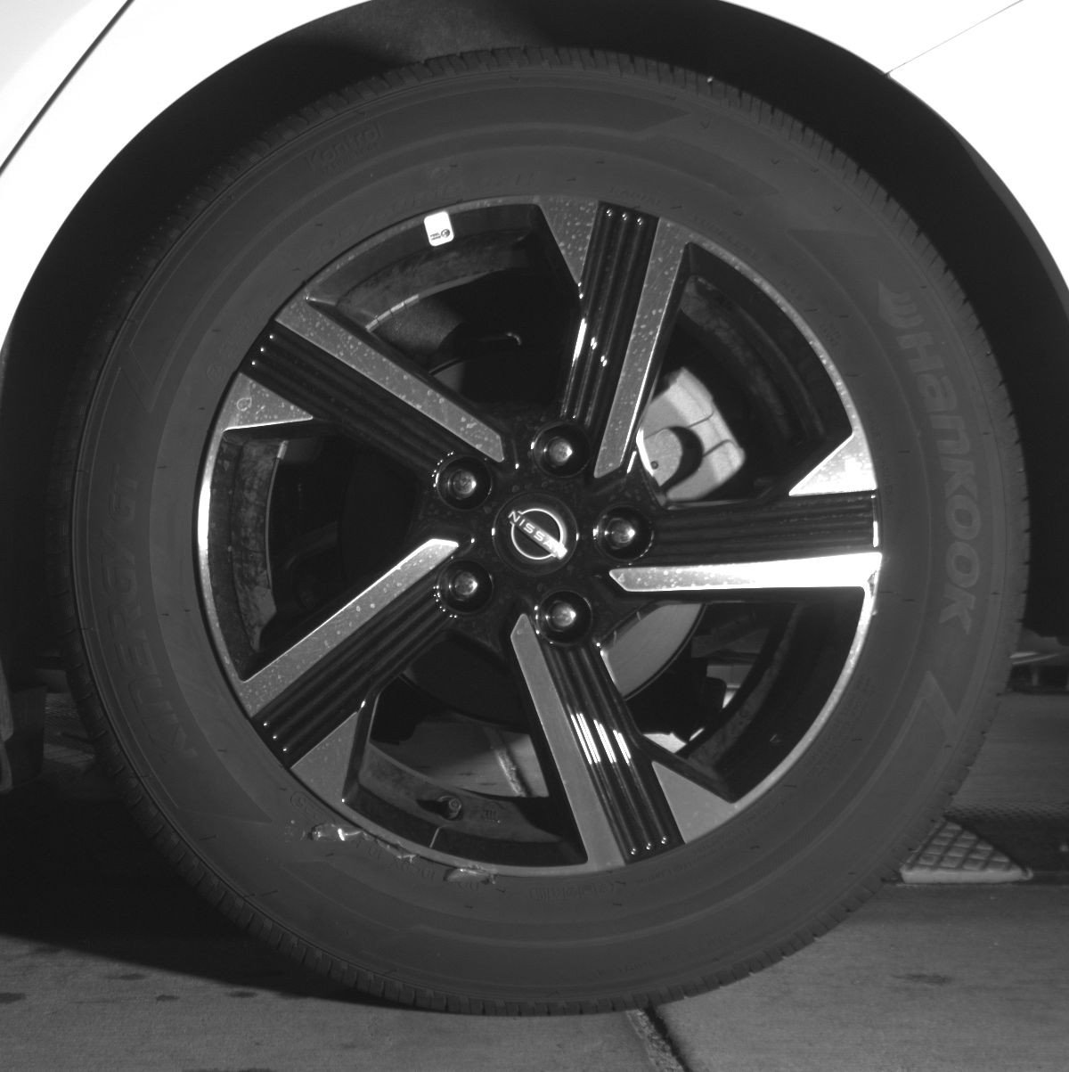 Used 2025 Nissan Sentra SV image 14