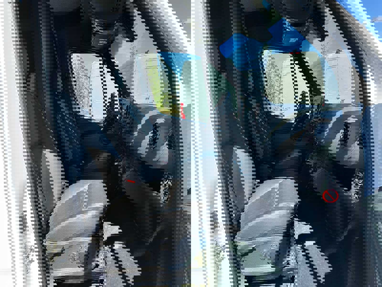 Used 2021 Mercedes-Benz Sprinter 3500 image 10