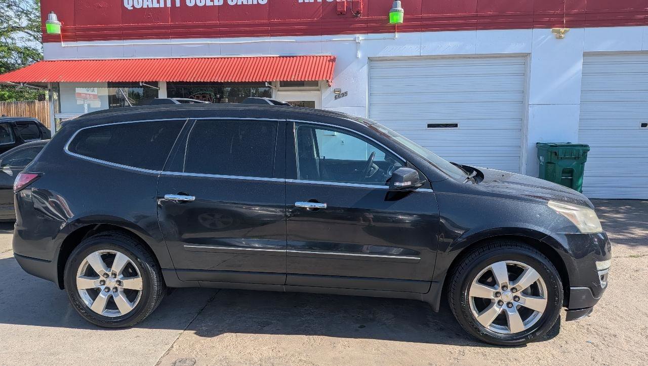 Used 2014 Chevrolet Traverse LTZ AWD/4WD image 4