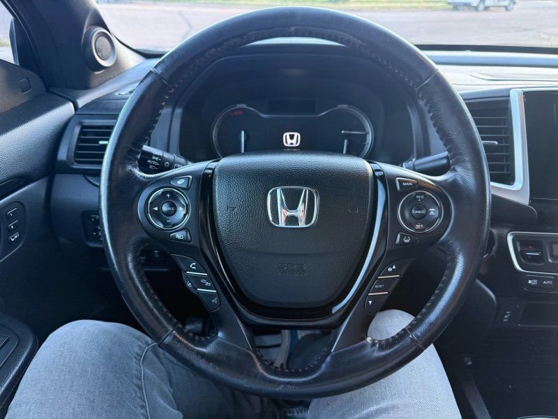 Used 2017 Honda Ridgeline Black Edition image 19