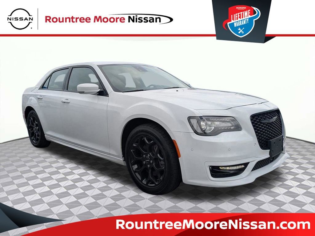 Used 2023 Chrysler 300 Touring L w/ Popular Equipment Group