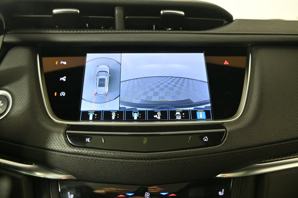 Certified 2025 Cadillac XT5 Sportv w/ Technology Package AWD/4WD image 29