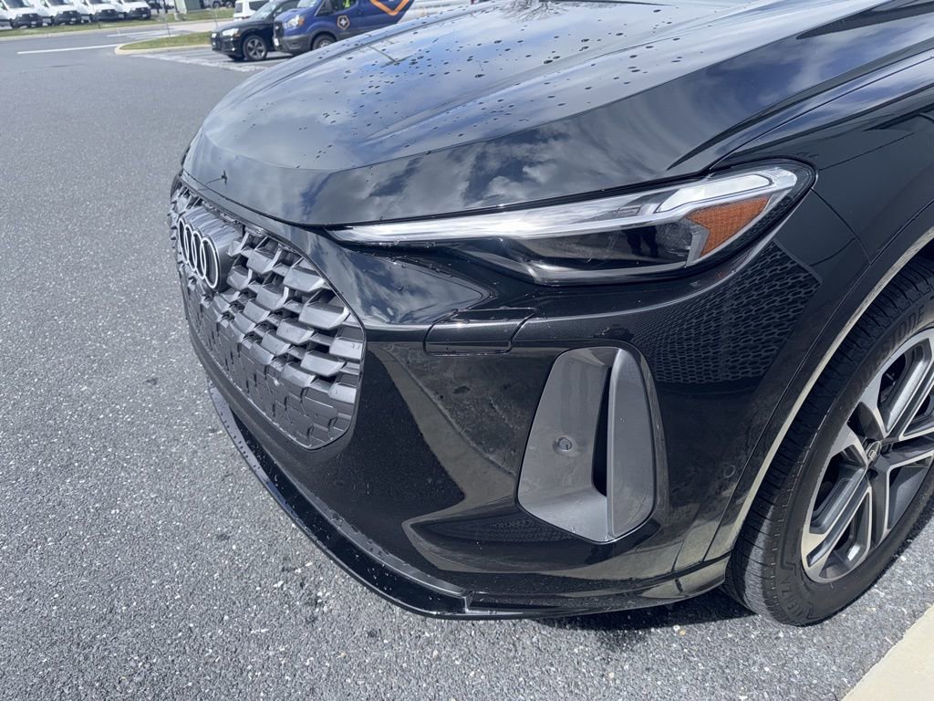 Certified 2025 Audi Q5 2.0T Premium Plus w/ Premium Plus image 31