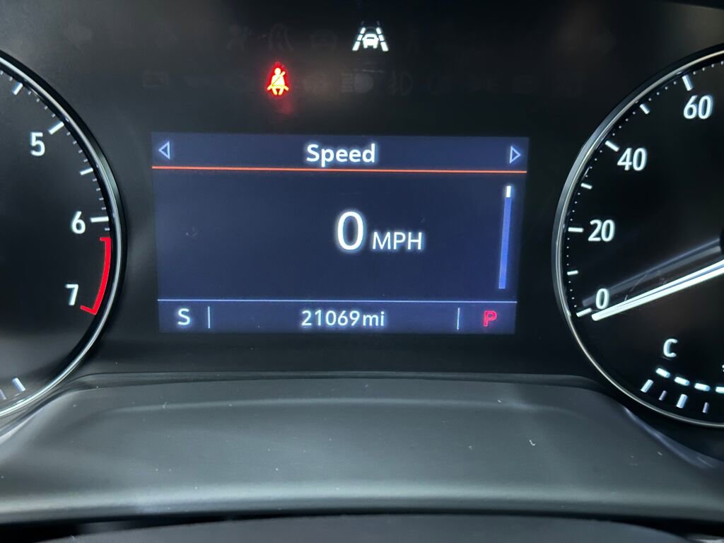 Used 2021 Buick Envision Preferred FWD image 10