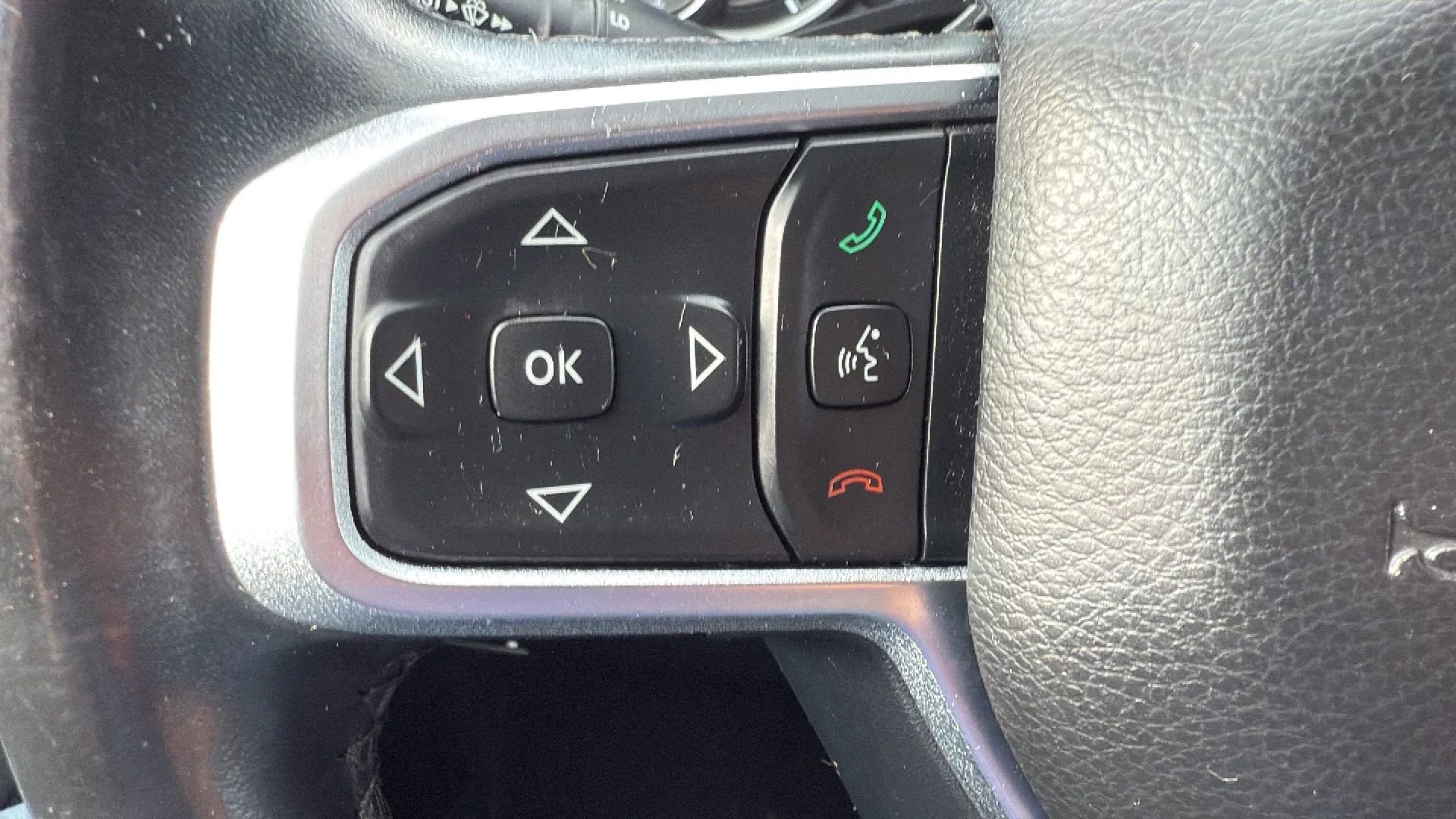 Used 2019 RAM 1500 Big Horn AWD/4WD image 12