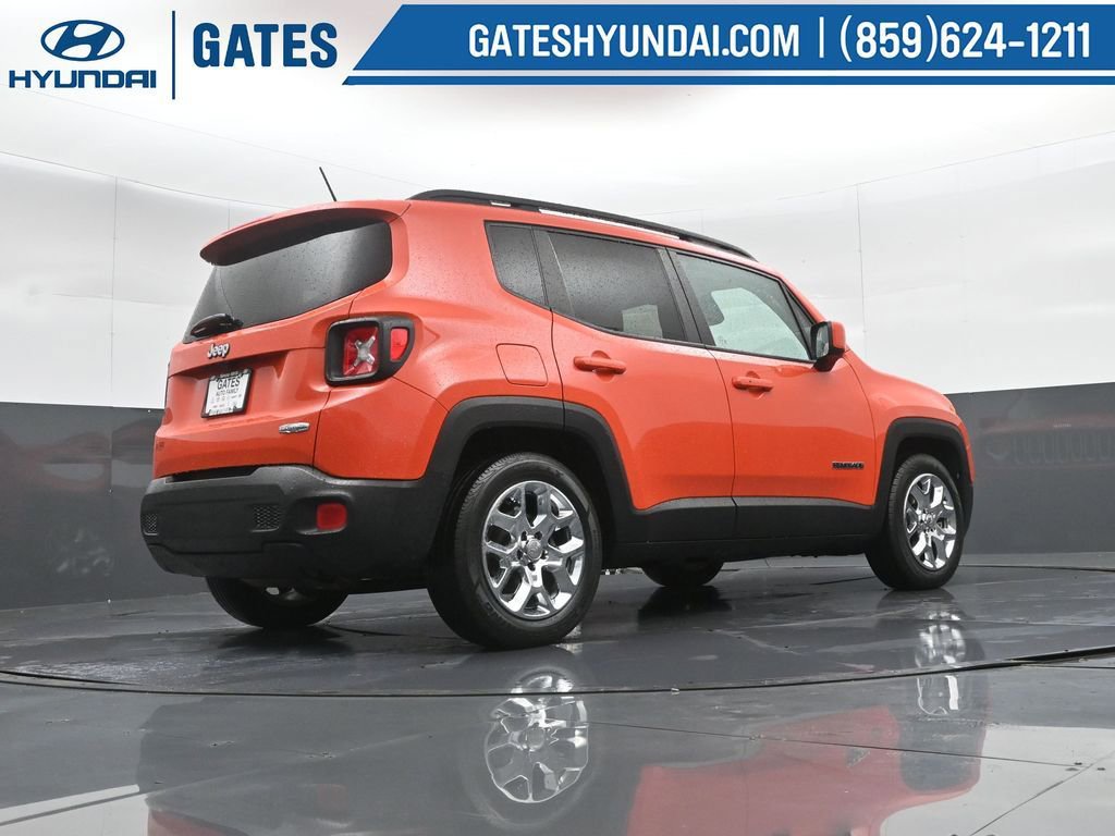 Used 2015 Jeep Renegade Latitude w/ Popular Equipment Group FWD image 33