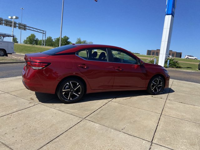 Used 2024 Nissan Sentra SV FWD image 12