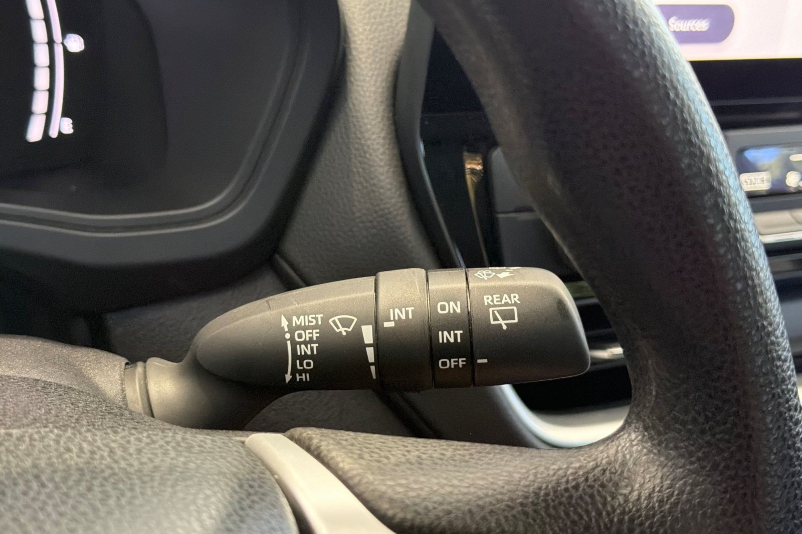 Used 2025 Toyota Grand Highlander AWD Hybrid image 33