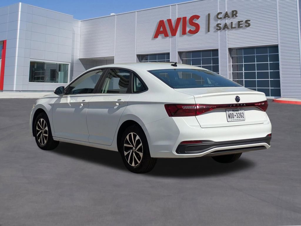 Used 2025 Volkswagen Jetta S image 9