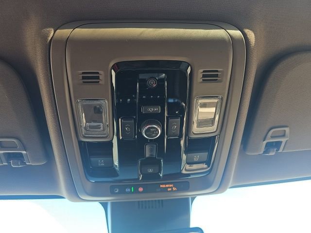 New 2026 GMC Yukon XL Denali w/ Sun & Power Step Package image 29