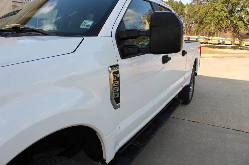 Used 2021 Ford F250 XL w/ Power Equipment Group AWD/4WD image 26
