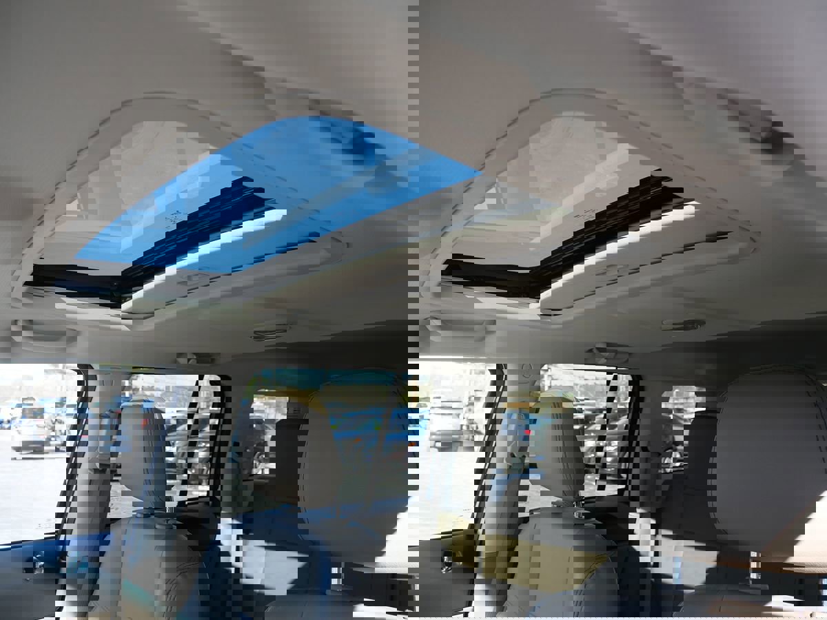 Used 2017 Jeep Patriot High Altitude image 11