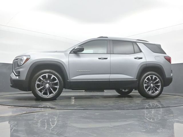 Used 2026 GMC Terrain Elevation w/ Elevation Premium Package image 47