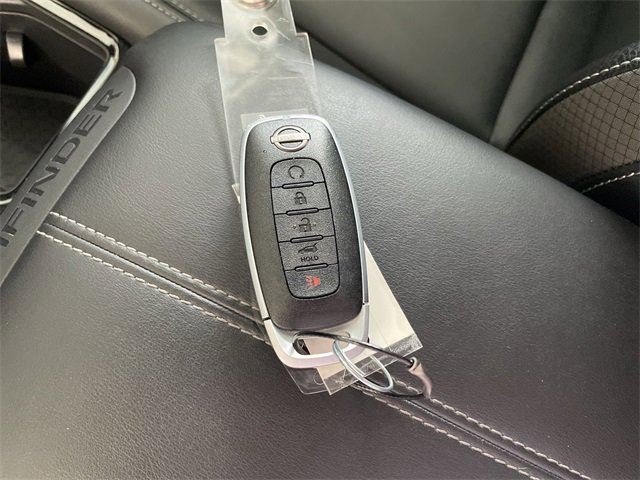 Certified 2025 Nissan Pathfinder SL w/ SL Premium Package image 33