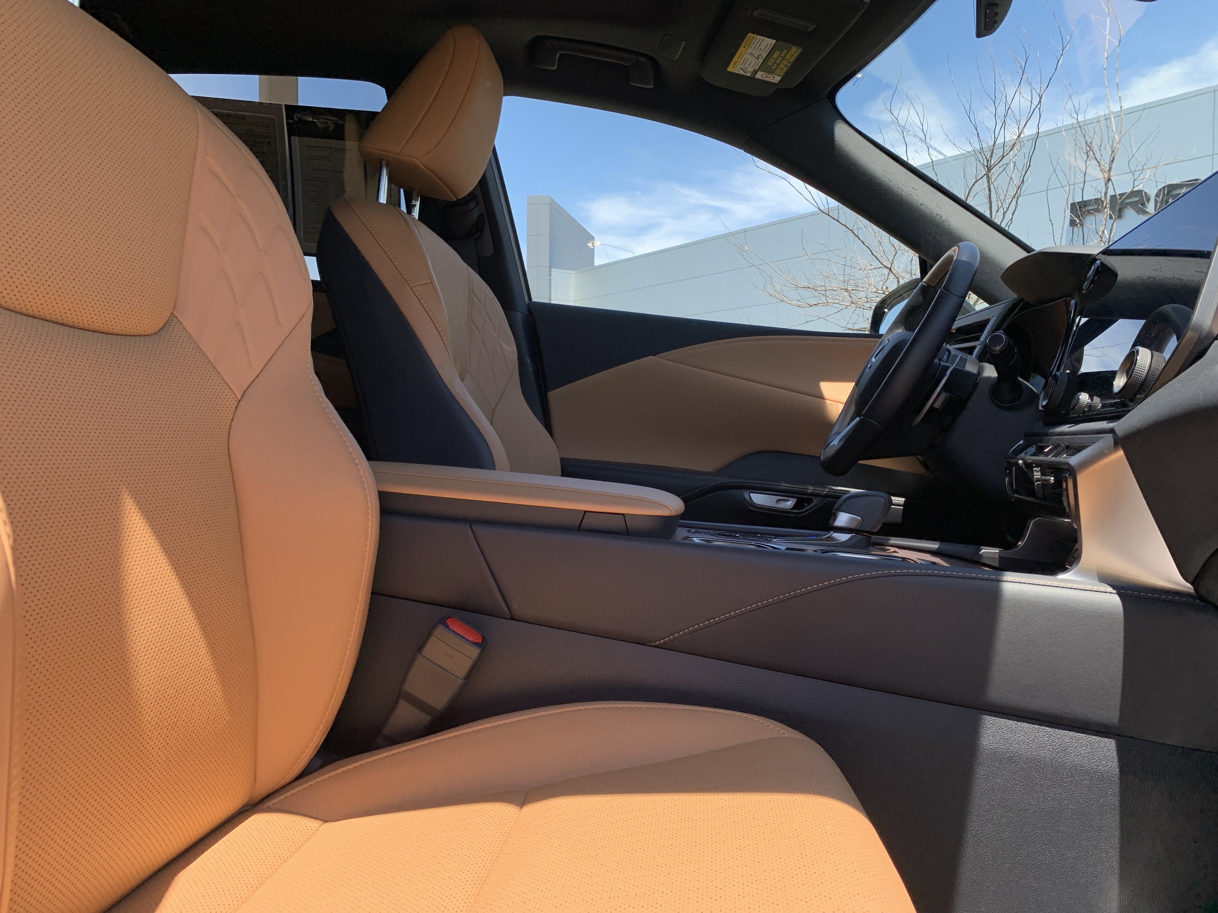 Certified 2025 Lexus RX 350 Premium w/ Accessory Package (Z1) FWD image 35