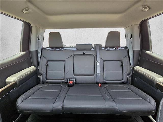 Used 2019 Chevrolet Silverado 1500 RST AWD/4WD image 15