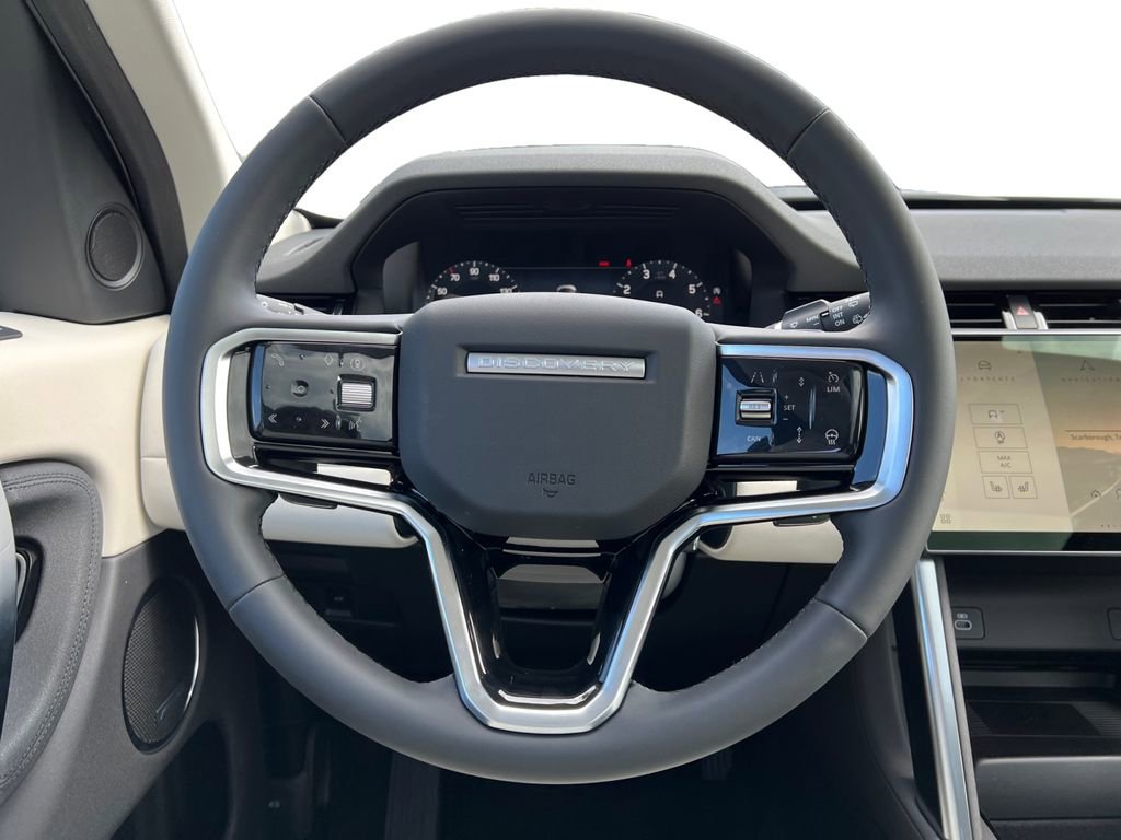 New 2025 Land Rover Discovery Sport S image 25