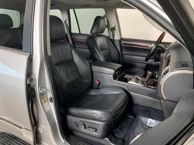 Used 2014 Lexus GX 460 w/ Premium Package AWD/4WD image 39