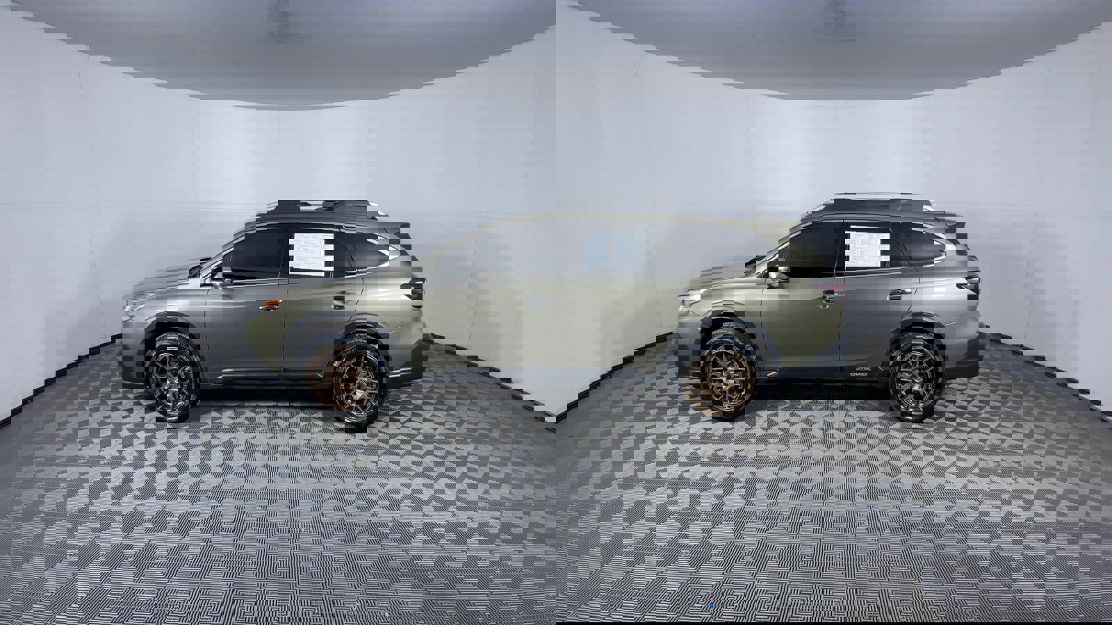 Used 2022 Subaru Outback Touring XT image 5