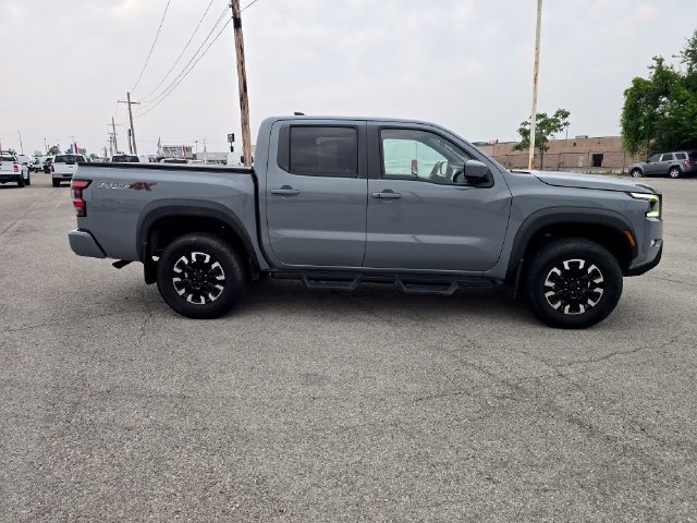 Used 2023 Nissan Frontier PRO-4X w/ Technology Package AWD/4WD image 3