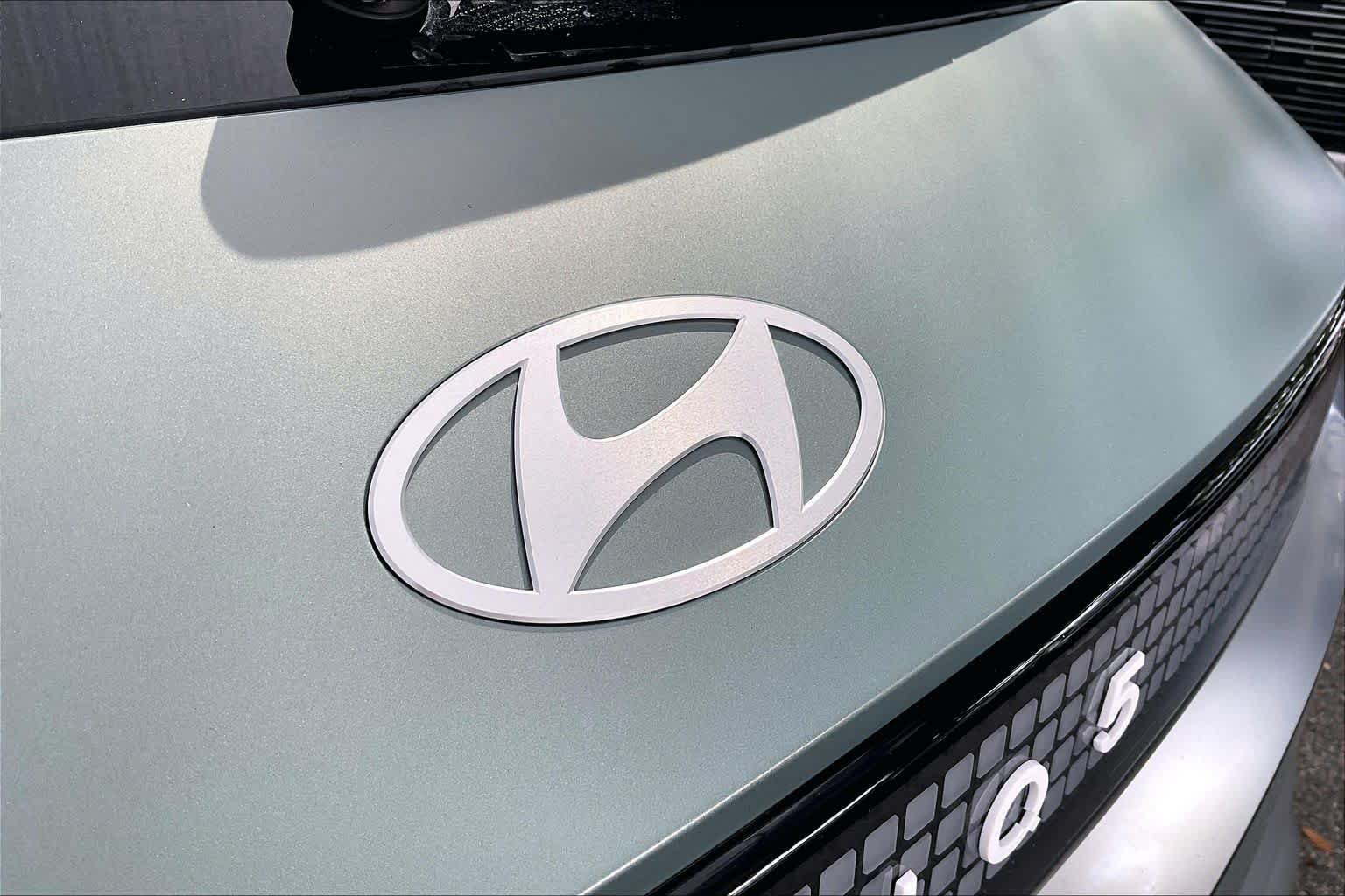 Certified 2026 Hyundai Ioniq 5 Limited RWD image 30
